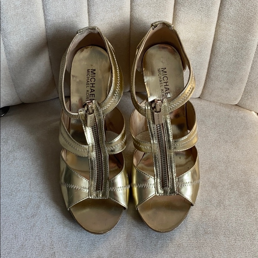 used micheal kors heels!
